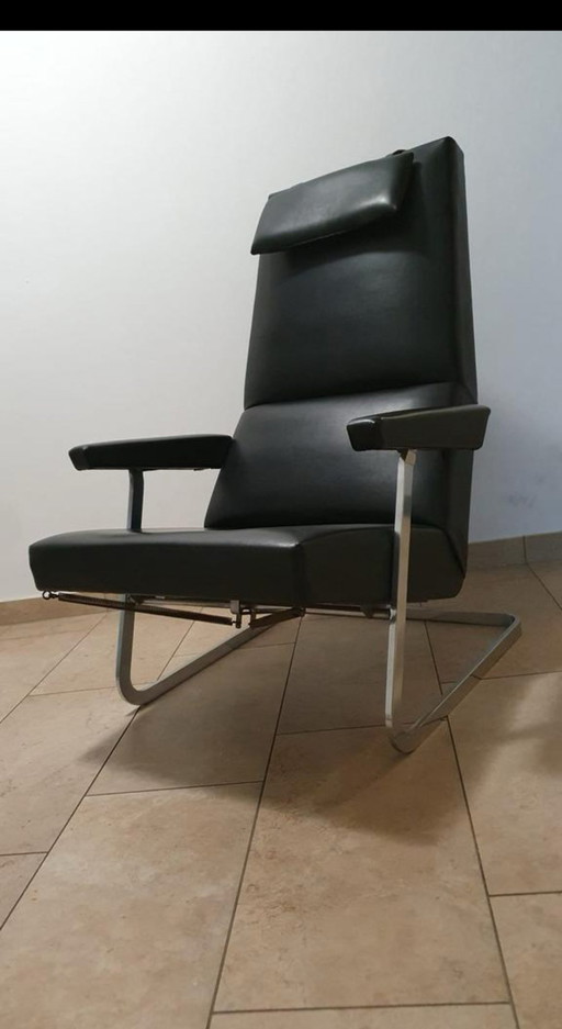 Paul Sumi Chair model 251/45