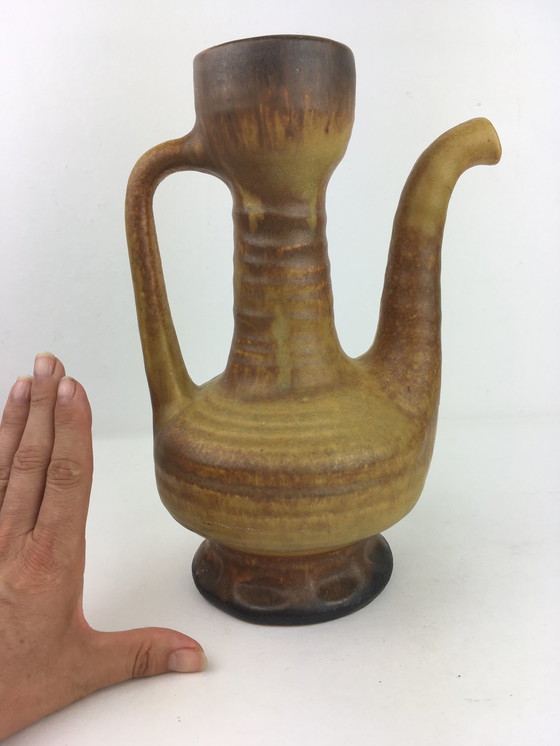 Image 1 of Vest jug big Gouda NK2 ribbed