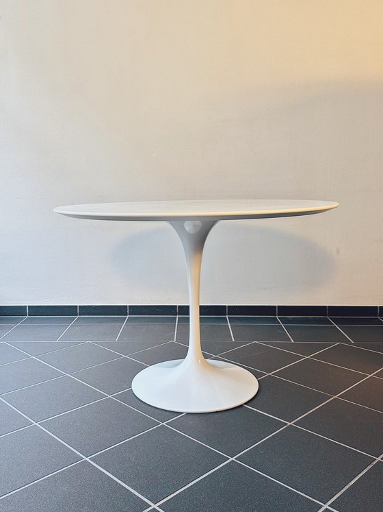 Image 1 of Tulip Dining Table By Saarinen For Knoll