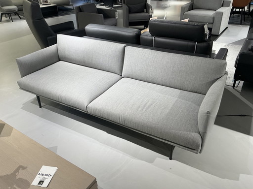 Muuto Outline 3 Seat Showroom Model