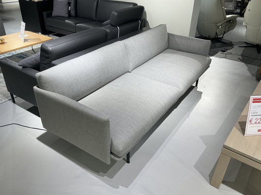 Muuto Outline 3 Seat Showroom Model