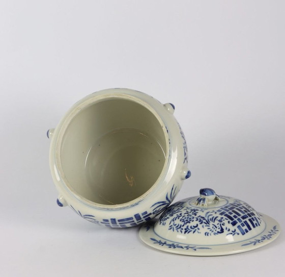 Image 1 of Chinese blue and white ginger jar