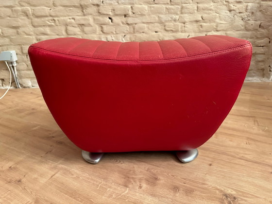 Image 1 of Leolux Balou red leather armchair with ottoman