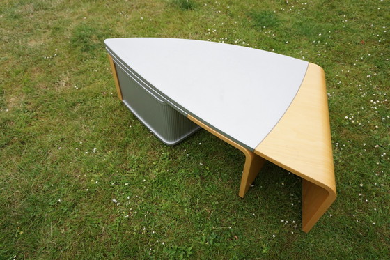 Image 1 of Leolux design table