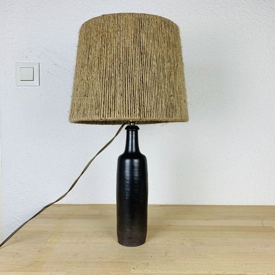 Image 1 of Lampada vintage in arenaria e bottiglia di corda