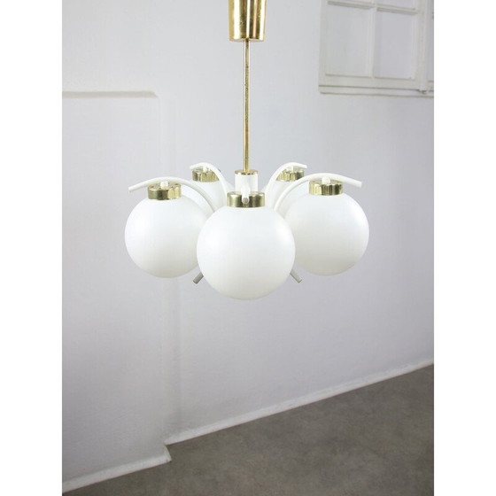 Image 1 of Vintage chandelier in brass and opaline glass, Italy
