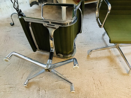 Image 1 of 2x Hermann Miller, Vitra, Eames designer swivel chairs