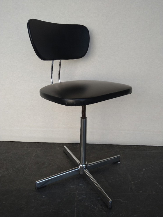 Image 1 of 50s Office chair with star base