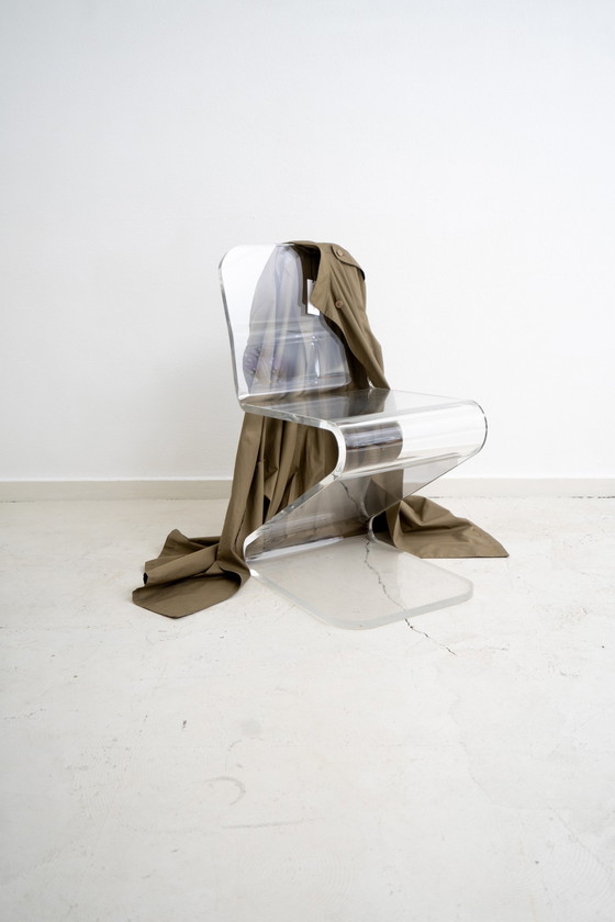 Image 1 of Zigzag plexiglass chair 