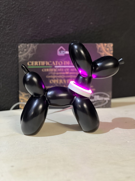 Image 1 of Lampada a LED con anello nero e viola a forma di palloncino per cani, decorazione per la casa