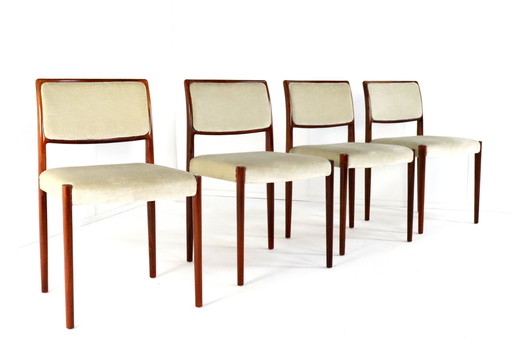 Set of 4 Niels O Möller Chairs Model 80 Vintage Rosewood
