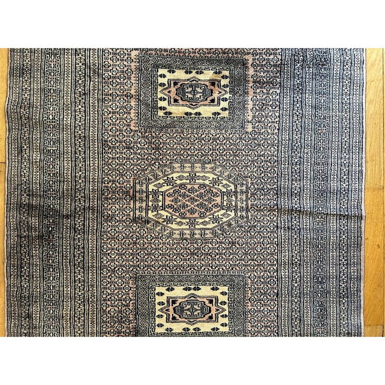 Image 1 of Vintage oriental rug in wool and silk, Pakistan 1970