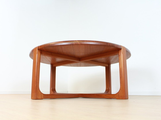 Image 1 of Round Teak Solid Coffee Table Niels Bach