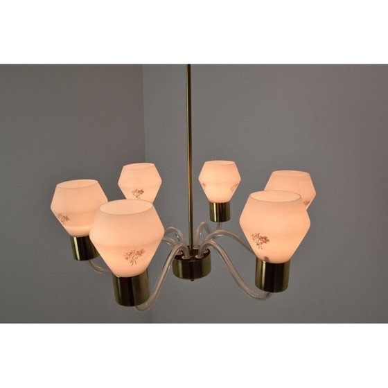 Image 1 of Lampadario vintage in vetro e ottone di Kamenicky Senov, Cecoslovacchia, 1960