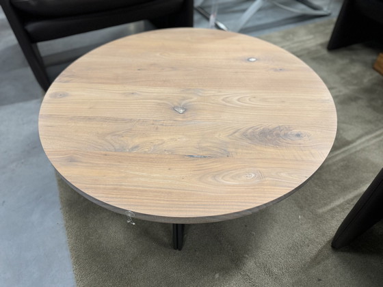 Image 1 of Bert Plantagie Fuse Table basse D90 Bois de noyer