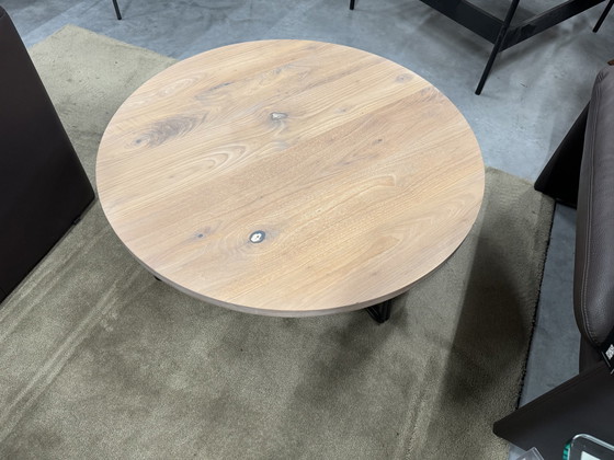 Image 1 of Bert Plantagie Fuse Table basse D90 Bois de noyer