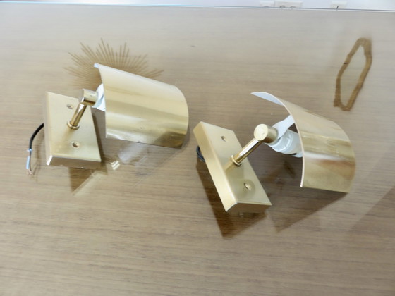 Image 1 of Coppia di lampade da parete a fascia in metallo dorato, Francia, 1970