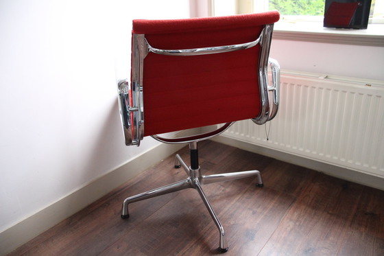 Image 1 of Vitra Eames 108 - Red