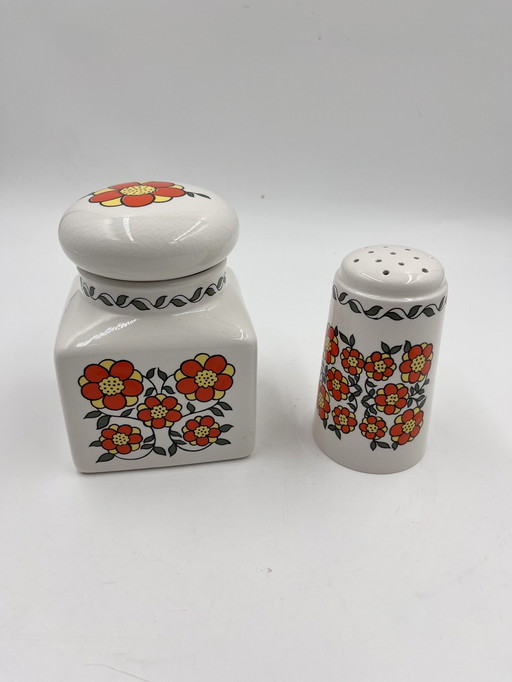 Set Of Two Taunton Vale Ceramics