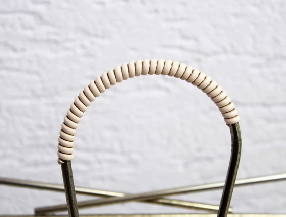 Image 1 of Porte-revues vintage avec poignée en scoubidou