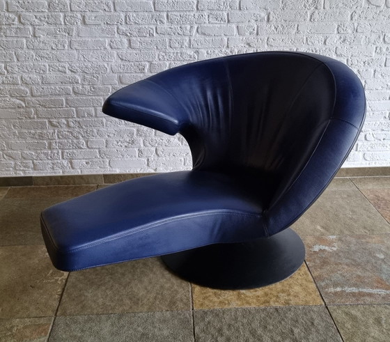 Image 1 of Leolux Parabolica Cobalt Blue/Black Leather