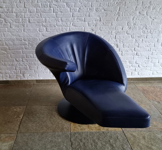 Image 1 of Leolux Parabolica Cobalt Blue/Black Leather