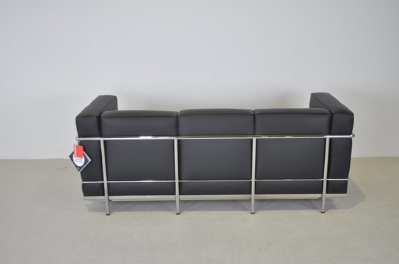 Image 1 of Cassina LC2 3-seater sofa (new)