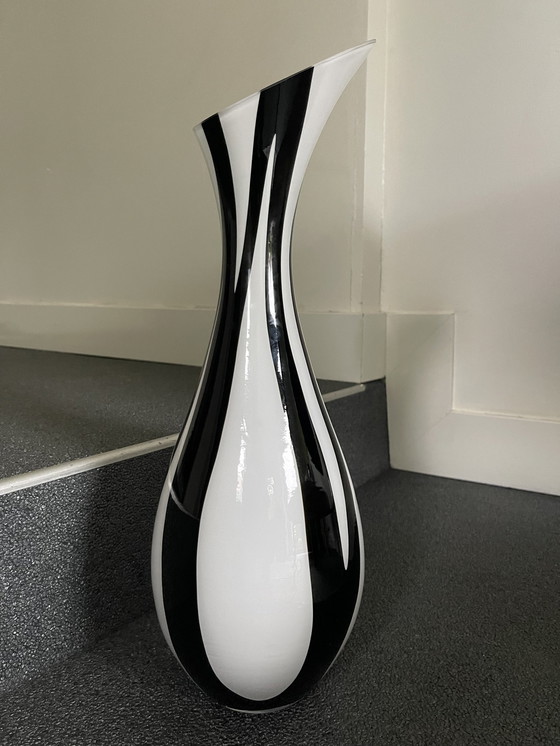 Image 1 of Vase Black White