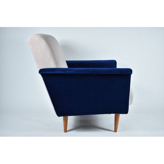Poltrona vintage a forma di cigno in velluto tricolore, 1960 – Poltrone, Velvet (photo 3 of 13)