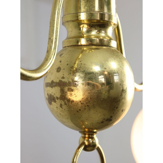 Image 1 of Lampadario Art Déco vintage in ottone e opalino, Italia