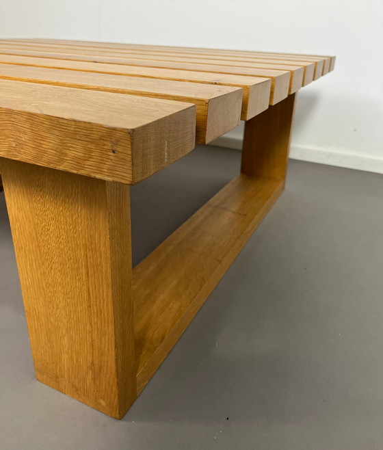 Image 1 of Table basse vintage scandinave en bois massif à lamelles