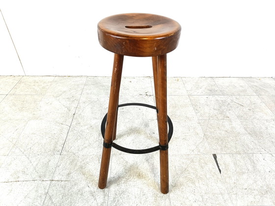 Tabouret de bar brutaliste Mid Century 1960s – Tabourets de bar, Wood, Vintage (photo 3 of 9)