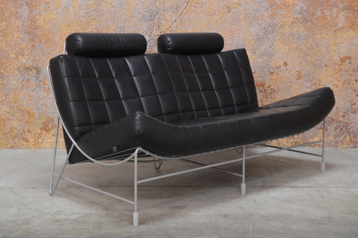 Black leather Leolux Volare designer two-seater sofa