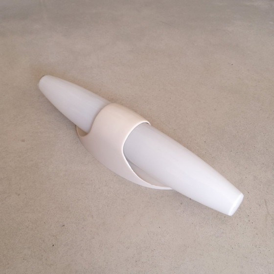 Image 1 of Bo-Niko lampe murale de salle de bain en bakélite vintage