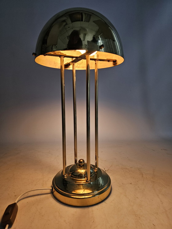 Image 1 of Lampe de table en cuivre d'Autriche