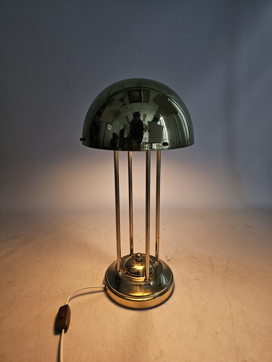 Image 1 of Lampe de table en cuivre d'Autriche