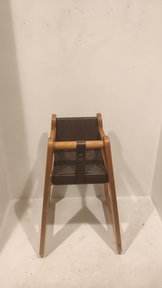 Image 1 of Kontiki Baby Chair