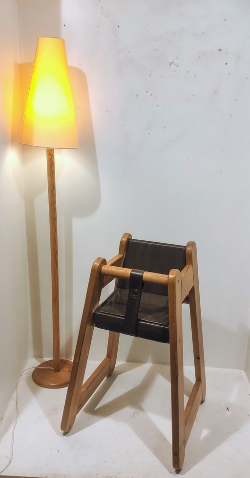 Kontiki Baby Chair