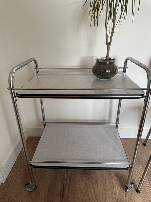 Carrello vintage in formica