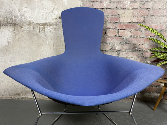 Image 1 of Knoll International Bird Chair avec tabouret de pied de Harry Bertoia