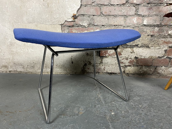 Image 1 of Knoll International Bird Chair avec tabouret de pied de Harry Bertoia