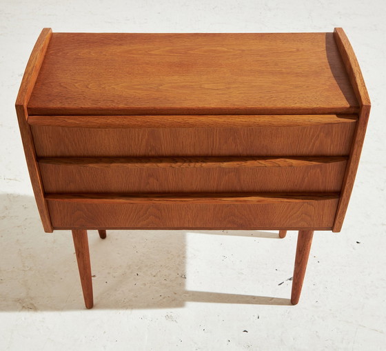 Image 1 of Mk10635 Restored Oak Nightstand