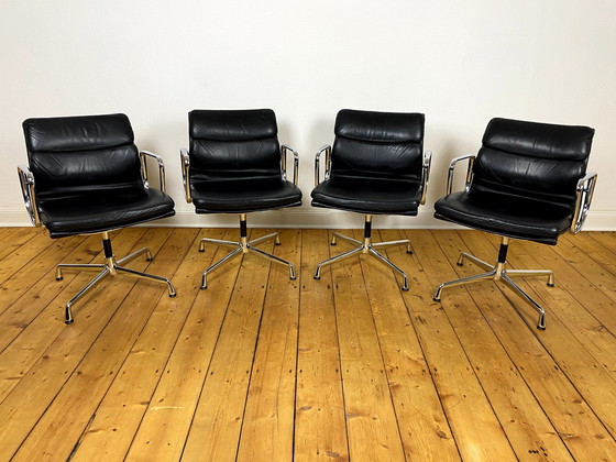 Image 1 of Set of 4 Vitra Soft Pad Chairs Ea 208 by Charles & Ray Eames