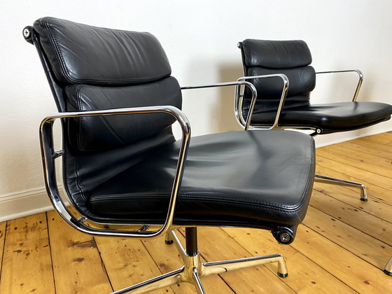 Image 1 of Set of 4 Vitra Soft Pad Chairs Ea 208 by Charles & Ray Eames