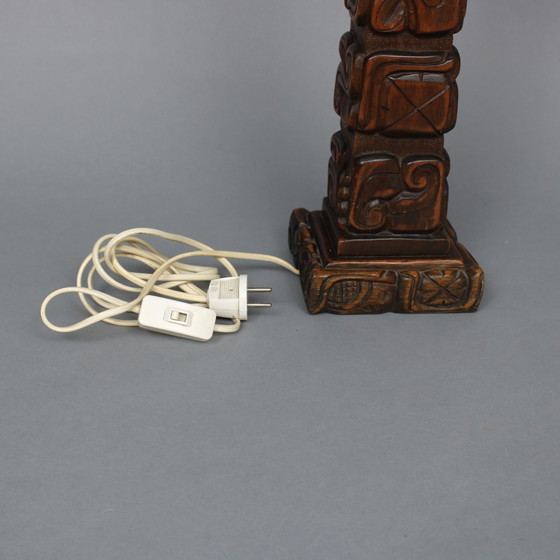 Image 1 of Temde Leuchten - type 75 - mahogany lamp base, hand-carved in Honduras in the style of a Mayan totem pole- 1960s