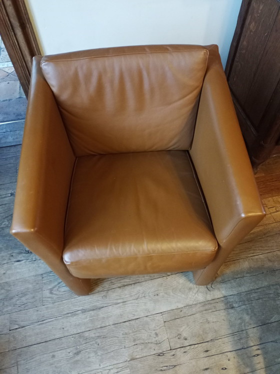 Image 1 of 4 Leather Design Seats