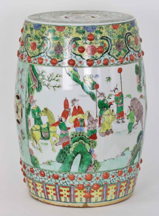 Chinese porcelain stool