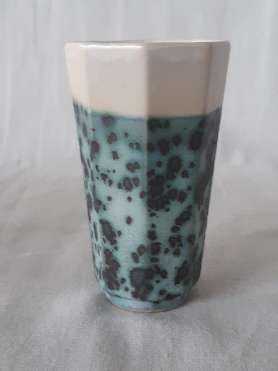 Image 1 of Set di 6 tazze da tè e caffè multiculturali in ceramica – Liane Castermans