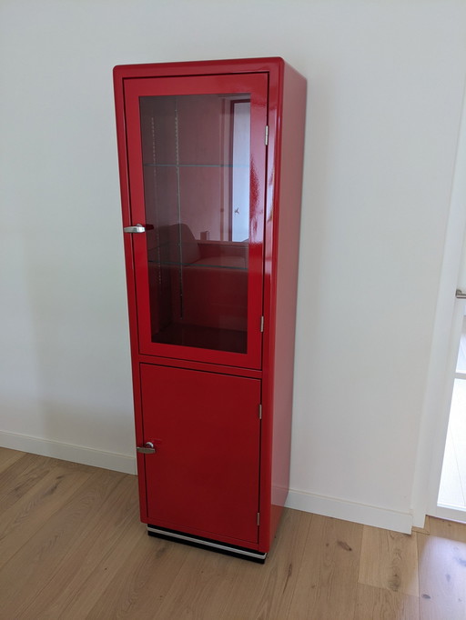 Müller Sb-422 Display case metal Red