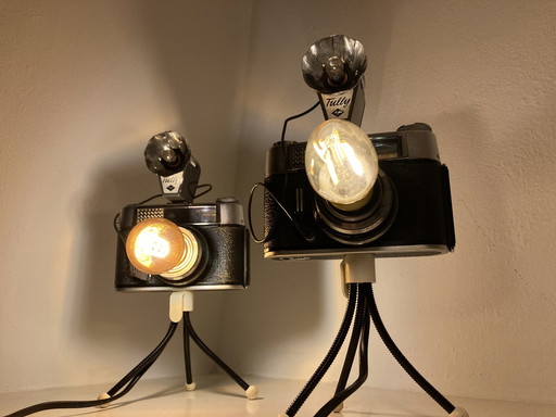 2x Camera lamps